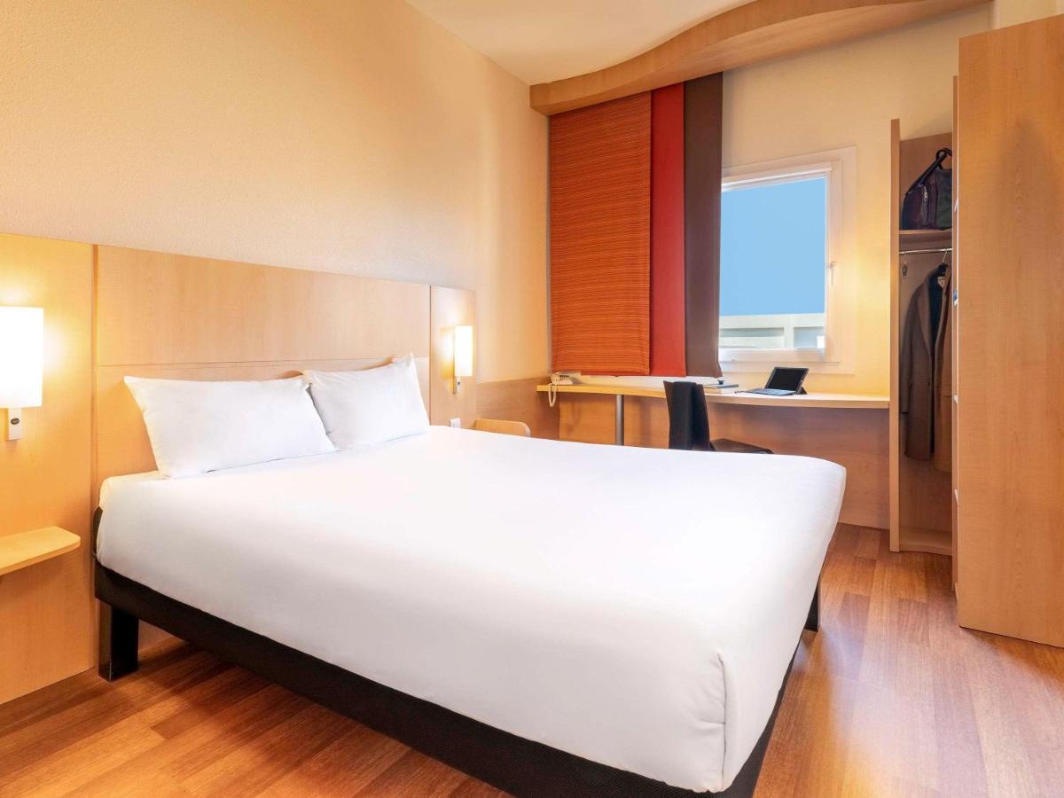 Ibis Madrid Calle Alcala Exterior foto