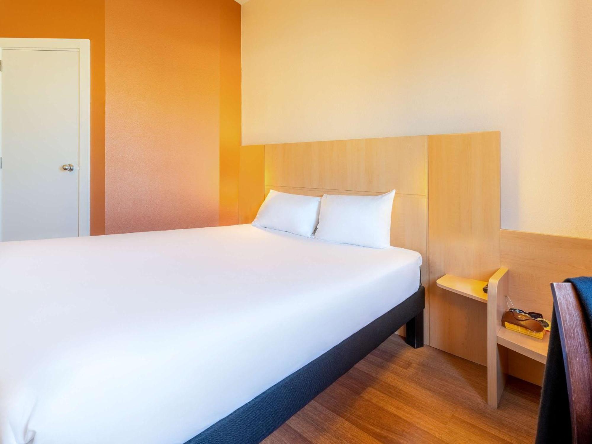 Ibis Madrid Calle Alcala Exterior foto